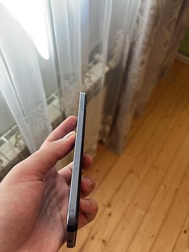 panel cit: Vivo 64 GB, rəng - Boz, Sensor, İki sim kartlı, Face ID — 8