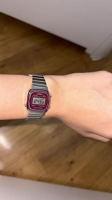 casio saatlari: İşlənmiş, Qol saatı, Casio — 2