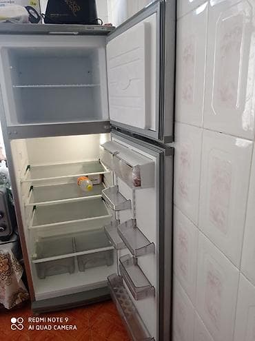 2 qapılı Atlant Soyuducu Satılır, rəng - Gümüşü