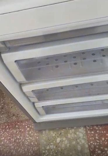 qapali dondurucu: 2 qapılı Samsung Soyuducu Satılır, rəng - Gümüşü — 4