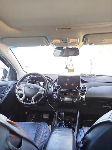 15 38 teker: Hyundai Tucson: 2 l | 2010 il Krossover — 8