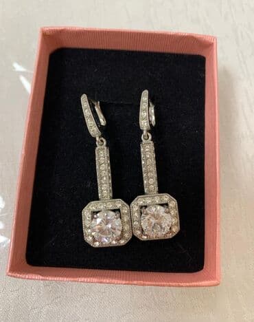 uzun qizil sirqalar: Sırğalar — 1