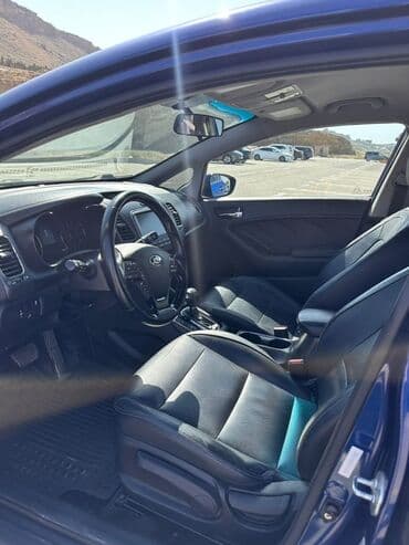 işlənmiş maşınların satışı: Problemsiz udarsz masindi. Bazar qiymetinnen asagi satilir. Real — 8