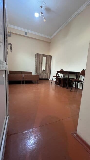 ehmetlide kiraye evler: Ehmedli kohne guneslide 1otaqli heyet evi kiraye verilir. Esyali — 2