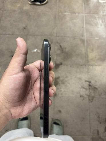 iphone x pro max: IPhone 15 Pro Max, 256 GB, Qara, Face ID — 3