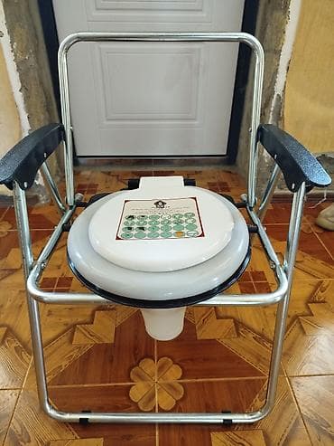 Daşınan tualet kreslosu (komod kreslo) Tək bir dəfə olsun istifadə — 2