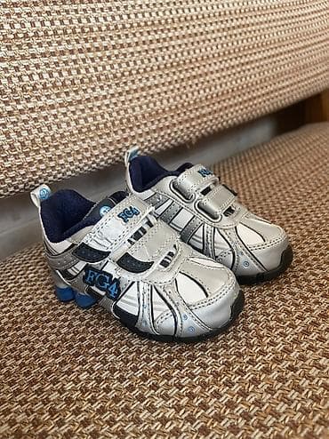 Uşaq ayaqqabıları: Yeni! Razmer 23. Кроссовки новые размер 23 — 2