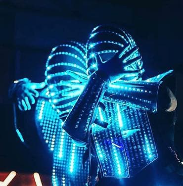 azal bilet qiymətləri: Super robot show artiq Bakida! Очень интересное шоу роботов теперь в — 2