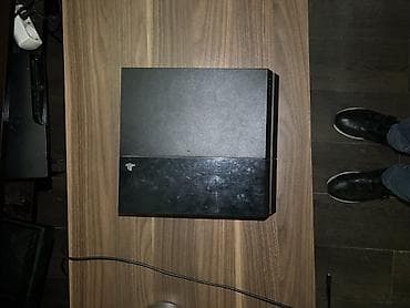 Sony PlayStation 4 (orijinal “Fat” model) - Rəng: Qara, ikitexturalı