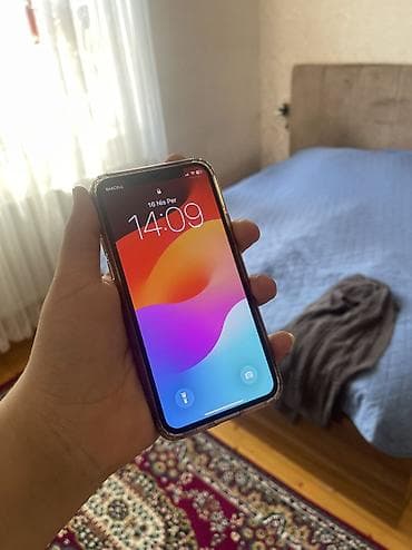 ipone 16e: IPhone 11 Pro — 1