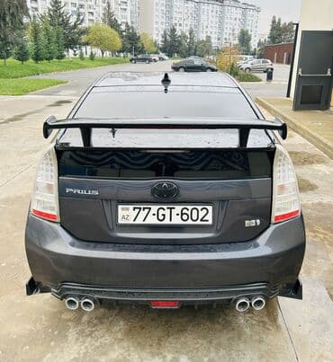 en ucuz masinlar turbo az: Toyota Prius: 1.8 l | 2015 il Hetçbek — 1