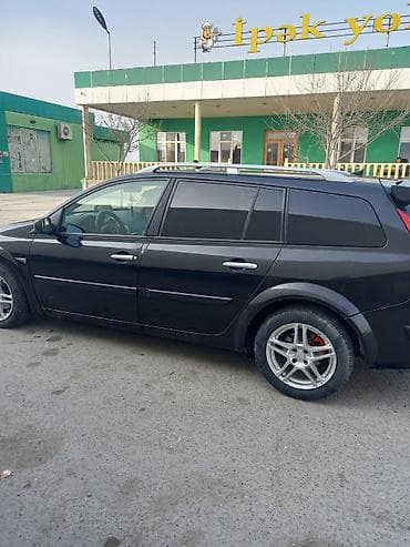 Renault Megane: 1.9 l | 2007 il 280000 km Universal