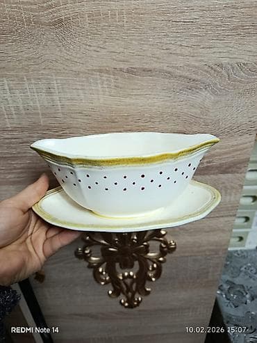 Porselen sous qabı və alt qabı dəsti - Material: keyfiyyətli porselen