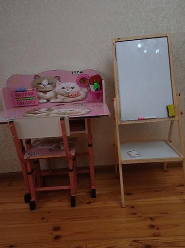 ev ucun yellencek: Uşaq üçün masa-stul dəsti və ikiüzlü lövhə parda təzədir heç — 1