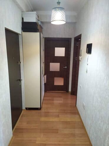 ilkin odənişsiz evler: Sumqayitda das bazarin yaxınlığında 6-ci mikrarayonda 13 mertebeli — 7