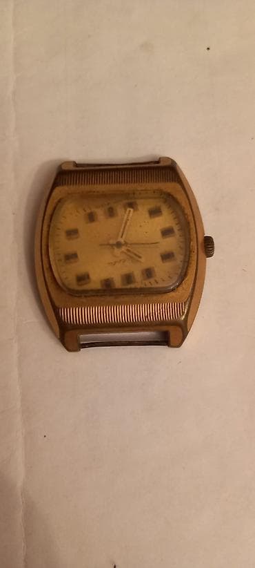 yuxuda saat gormek: Saat dəsti, rəng - Qızılı — 1