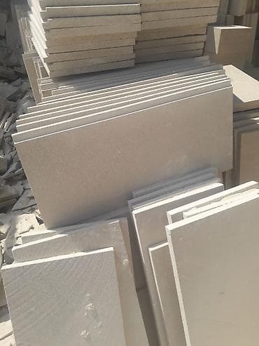 sekiller cekmek: Açıq bej rəngli daş plitələr hər növ tikinti və təmir işləri üçün — 4