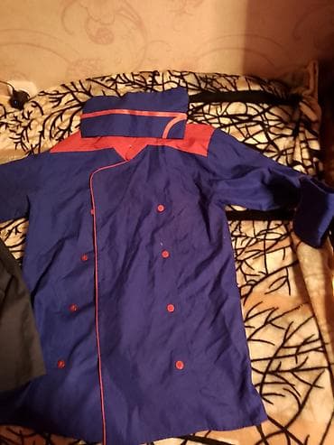 Digər kişi geyimləri: Aspaz Formasi satilir Ikisi birlikde 25 manat papaqlari var 1 dene — 1