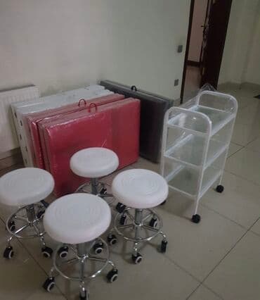 xirdalanda masaj edirem: Çemadan kuşetka 100 azn.🔥 🔥Rahat 100/150 kq ceki saxlayir.🔥 🔥Kuşetka — 11