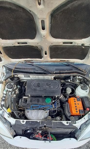 Saipa: Saipa Tiba: 1.5 l | 2014 il 280000 km Hetçbek — 6