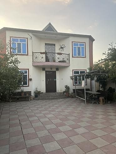 4 otaqlı, 135 kv. m, Yeni təmirli