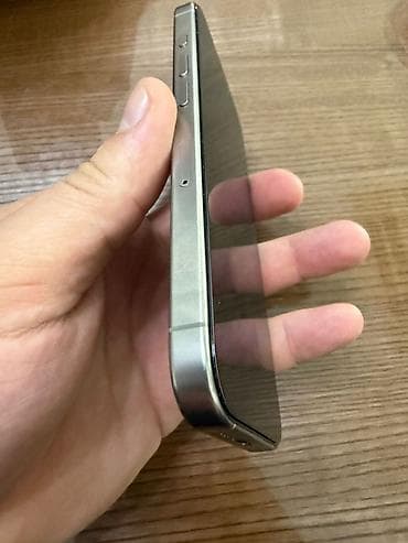 redmi 8: IPhone 16 Pro, 128 GB, Gümüşü, Simsiz şarj — 5