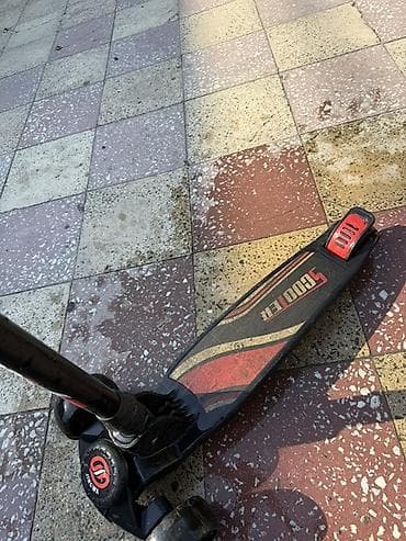 oyuncaq ayı: Uşaq nəqliyyatı dəsti 1) Ayaqla idarə olunan minik maşını (ride-on) - — 3