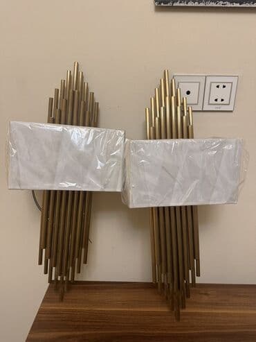 Pərdə və jalüzlər: Məhsul: Divar bra komplekti (2 ədəd) Təsvir: - Müasir-lüks dizaynlı — 2