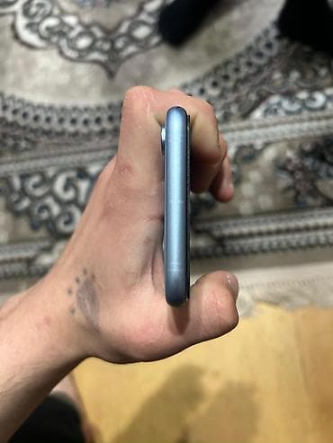 Audio: IPhone Xr, Mavi, Face ID — 4