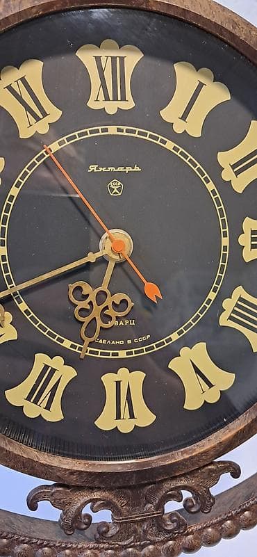 kohne pullar aliram: Янтарь настенные часы СССР — 2