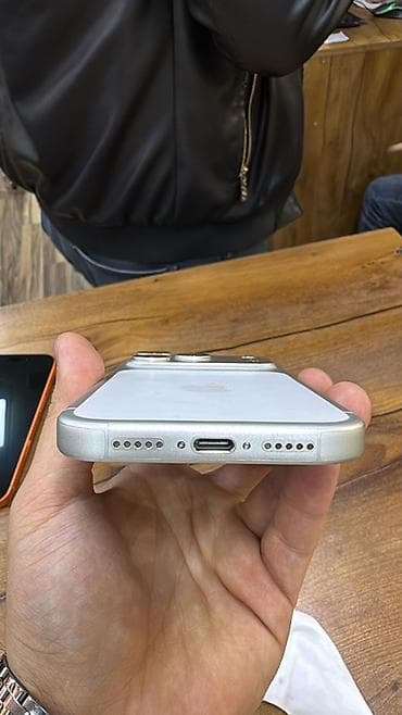 iphone 11 satilir: IPhone 17 Pro, 256 GB, Ağ, Simsiz şarj — 3