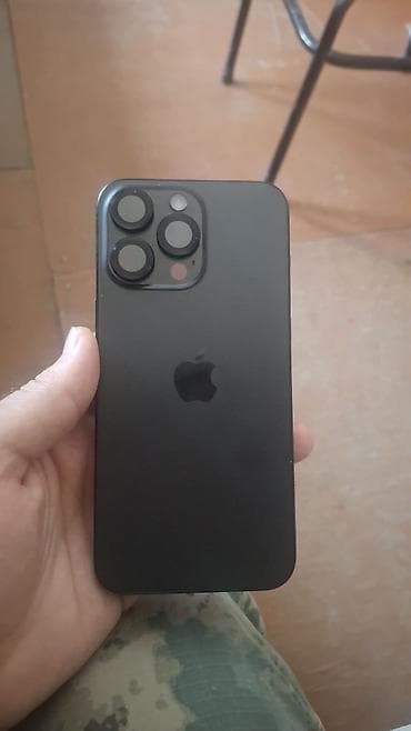IPhone 15 Pro Max, 256 GB, Black Titanium, Face ID — 8