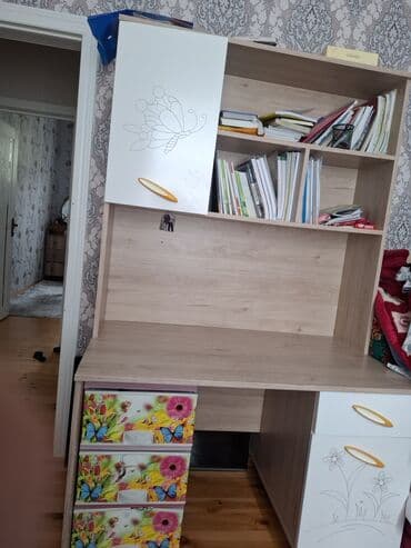 детская парта со стульчиком: Для девочки и мальчика, Письменный стол — 1