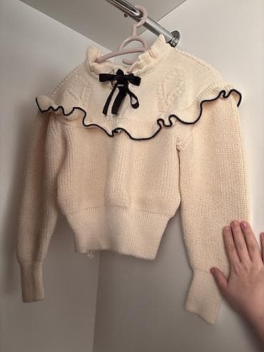 Sviter, M, rəng - Ağ