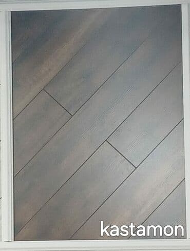 ламинат цена: Kastamon istehsalı olan boz rəngli laminat döşəmə. Taxta effektli — 2