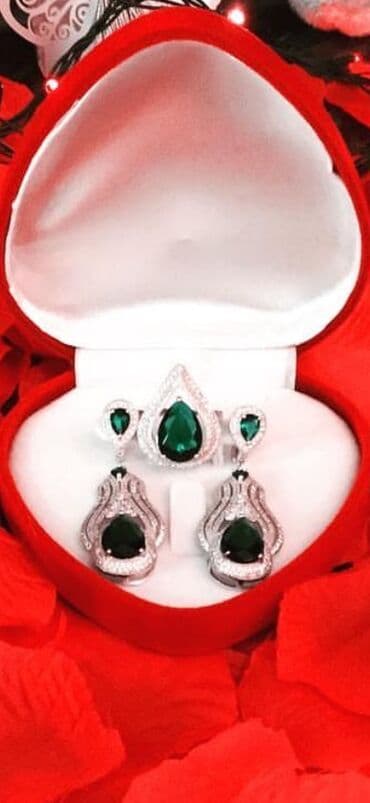 isbartivni desdleri: Yaşil qaşli gümüş dest yenidi — 1