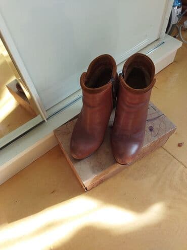 brend qadin ayaqqabilari: Ölçü: 39, rəng - Qəhvəyi, İşlənmiş — 1