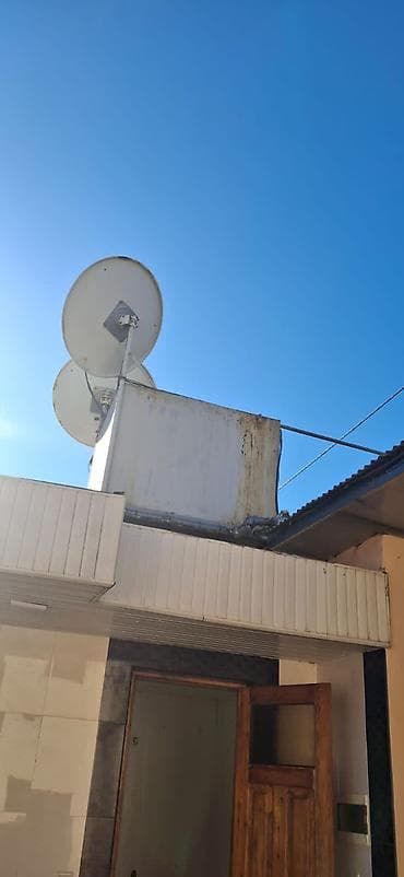 panasonic tv: İki ədəd peyk antenası (disk) və dirək komplekti - Çanaq diametri — 1