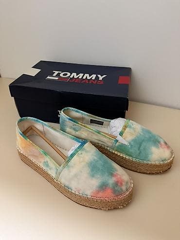 Tommy Hilfiger, Ölçü: 39, İşlənmiş