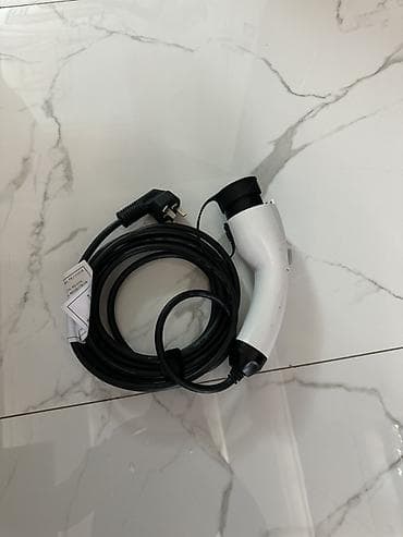 EV şarj kabeli – daşıması asan, qoş‑təkrar şarj üçün - Tip: Daşınan