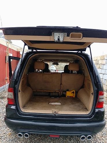 lizinqde olan avtomobiller: Mercedes-Benz ML 350: 3.2 l | 1999 il Ofrouder/SUV — 8