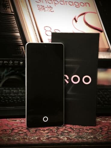 Audio: Vivo iQOO Z9 Turbo+, 256 GB, rəng - Ağ, Barmaq izi — 2