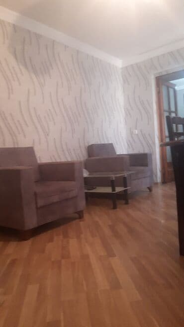 kiraye stul: Şəhərin mərkəzi sahil metrosuna tam yaxın tam təmirli mənzil kirayə — 13