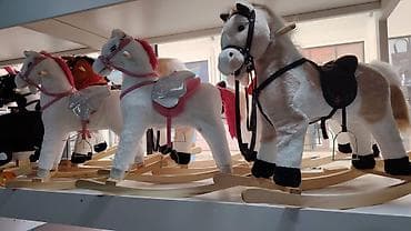 Taxta yelləncək atlar – uşaqlar üçün yumşaq plyuş oyuncaqlar - Model