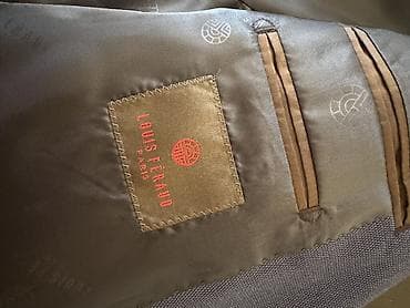 muncuqdan canta: Louis Féraud Paris kişi pencəyi -52,54 razmerə gedir. Yenidir — 2