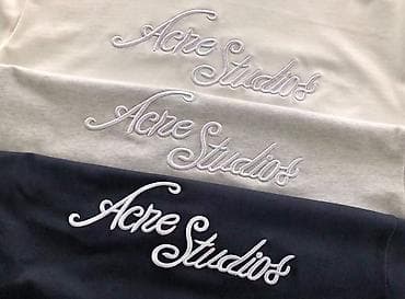Acne Studios loqolu qısaqollu köynəklər - Model: uniseks, regular fit — 2