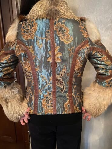 türk istehsalı olan qadın şubaları: Kürk, M, rəng - Bej — 4