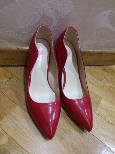 4xl nece razmerdi: Tuflilər, Ölçü: 39, rəng - Qırmızı, Yeni — 2