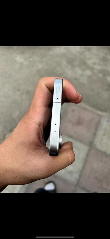 Samsung Galaxy S23, 128 GB, rəng - Ağ, İki sim kartlı lalafo.az -da Samsung Galaxy S23, 128 GB, rəng - Ağ, İki sim kartlı