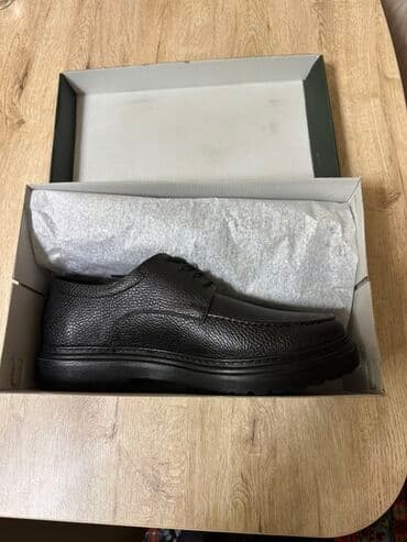 kisi: Türkiyədən sifariş olunub təmiz dəridir yumşaq rahat ayaqqabıdır. Ölçü — 9